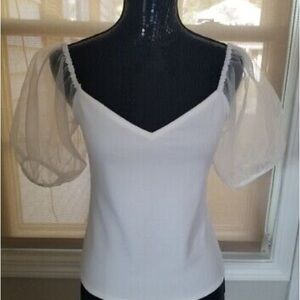 NWT Express Women sheer short sleeves top blouse size XS, white